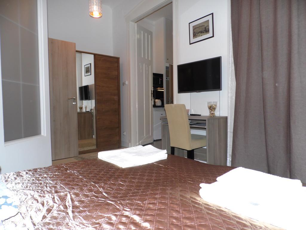 Vaci Street Downtown Apartments Budapest Ruang foto